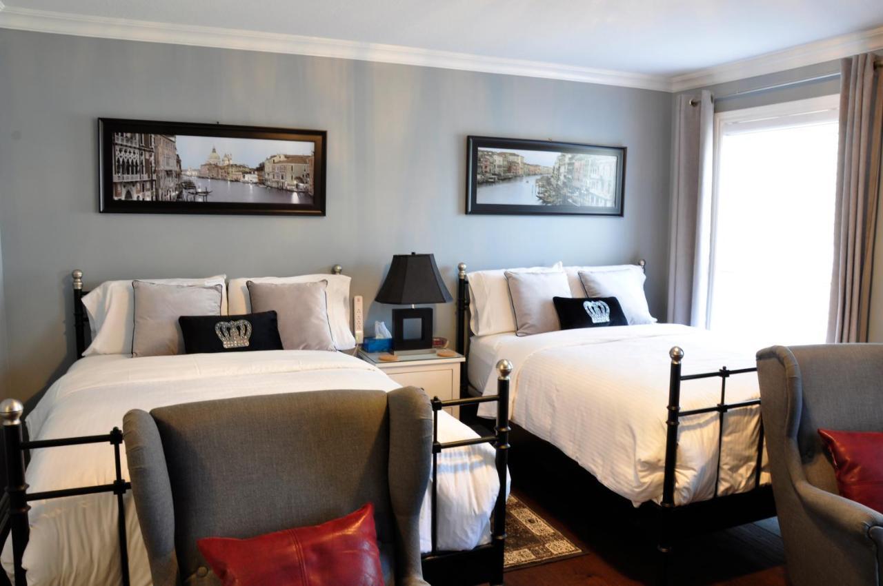 Casa Blanca Boutique Bed & Breakfast Ниагара-он-те-Лейк Экстерьер фото